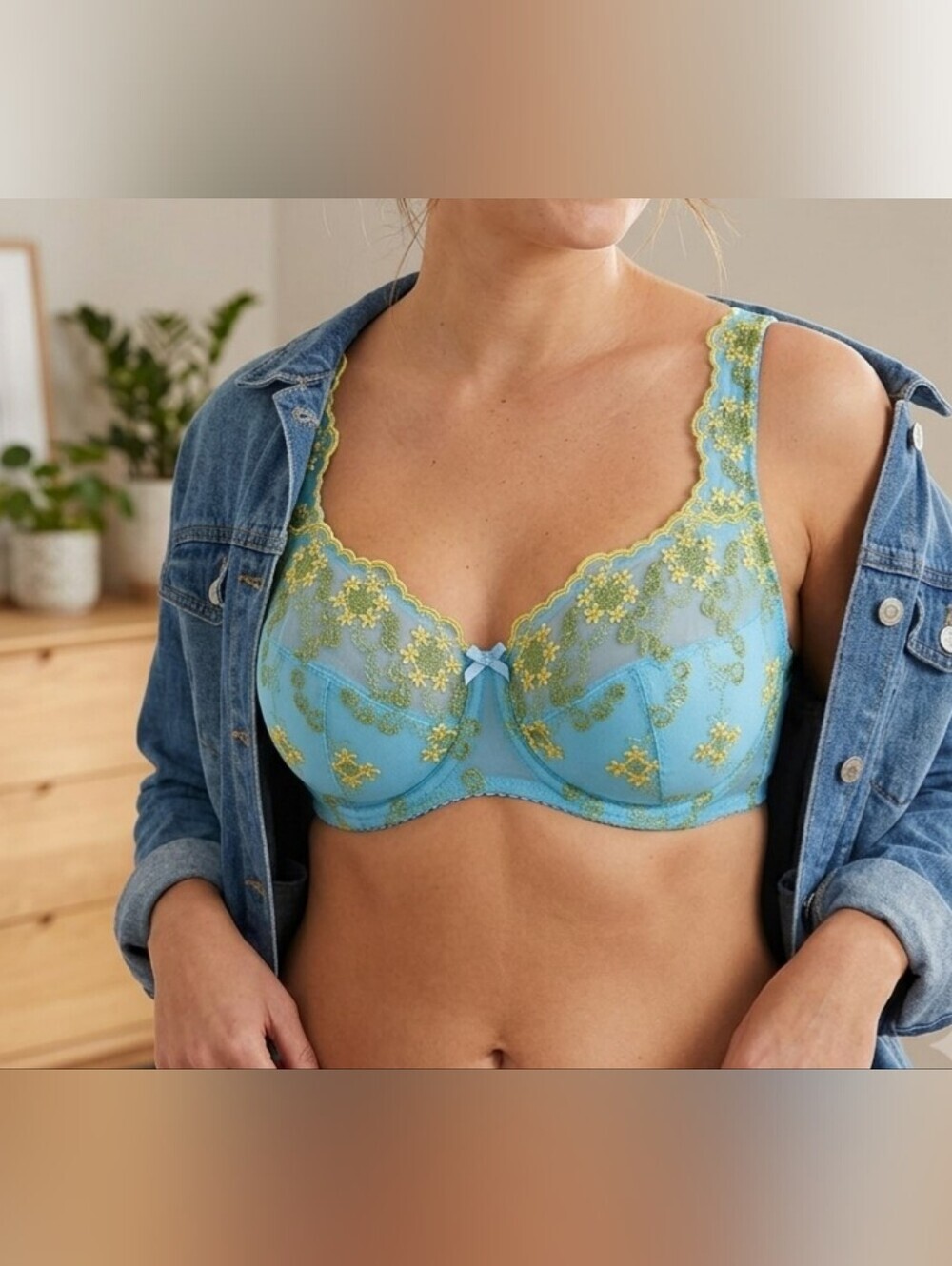 FREDERICK'S Women's   Floral Embroidered Blue and Yellow Bra With Underwire 34DD